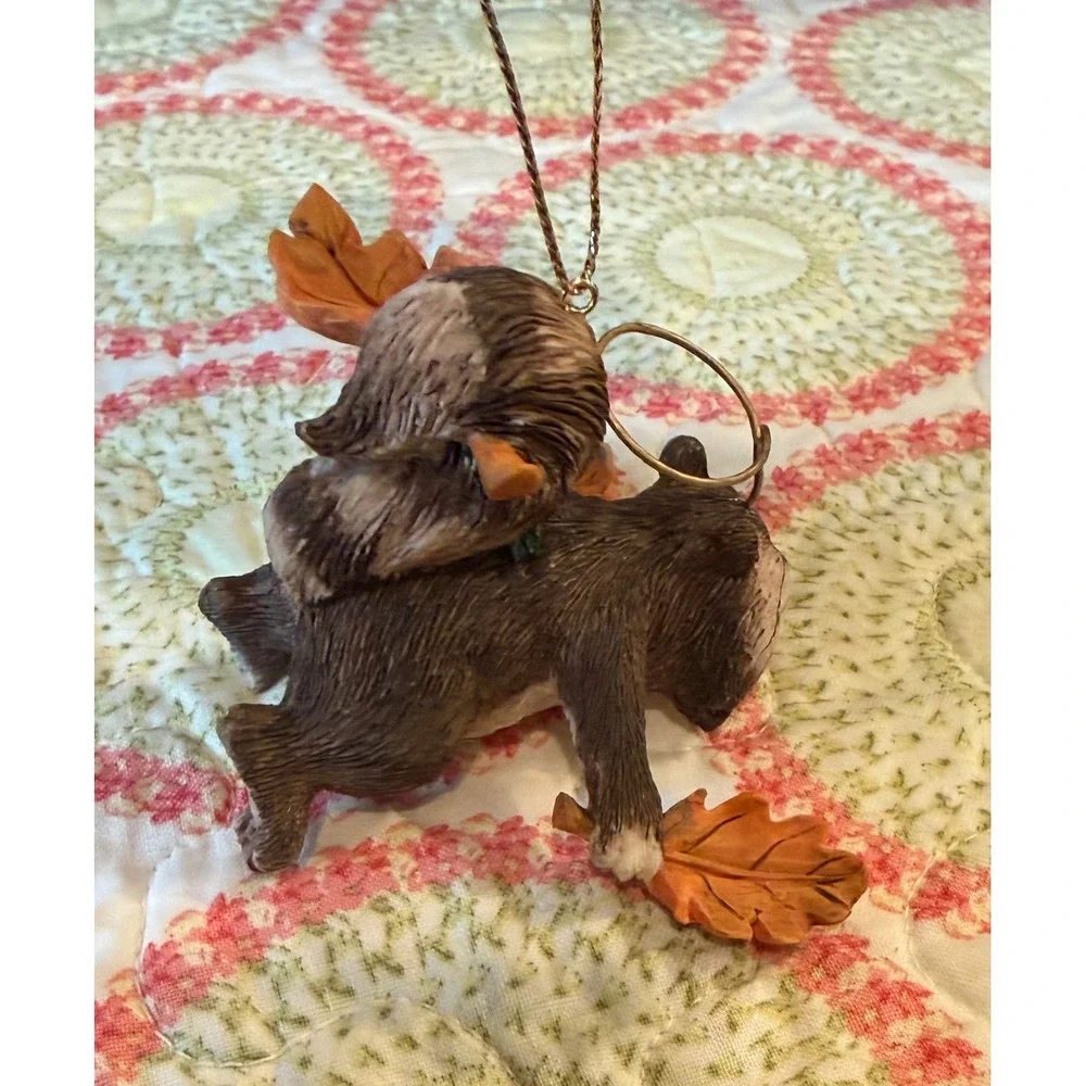 Silvestri Charming Tails Raccoon Christmas Ornament Fall Leaves Halo‎